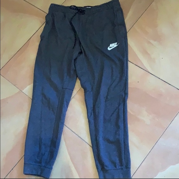 Brand New Nike Sweats - Picture 2 of 4